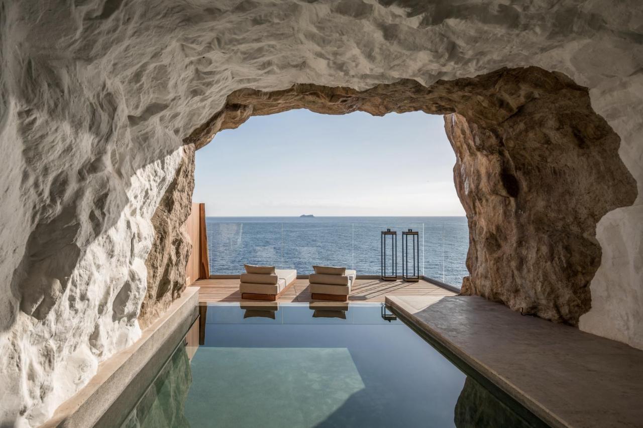 Acro - A Wellbeing (adults Only) Otel 5*